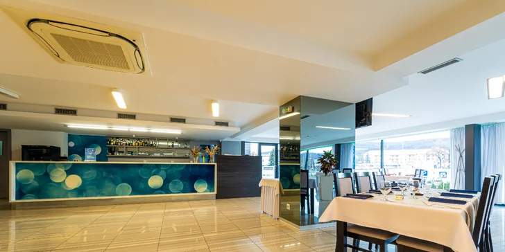 Keď vám začne škvŕkať v brušku, bude čas vymeniť wellness centrum za elegantnú hotelovú reštauráciu