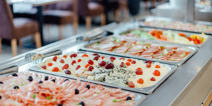 Jídla připravená týmem specialistů jsou vyvážená a zdravá, po domluvě je možné přizpůsobit je i různým typům diet.