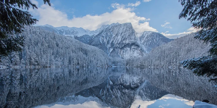 Užite si zimný pohľad na Piburgersee.