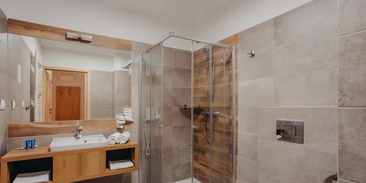 Součástí apartmánů i suit je elegantní koupelna.