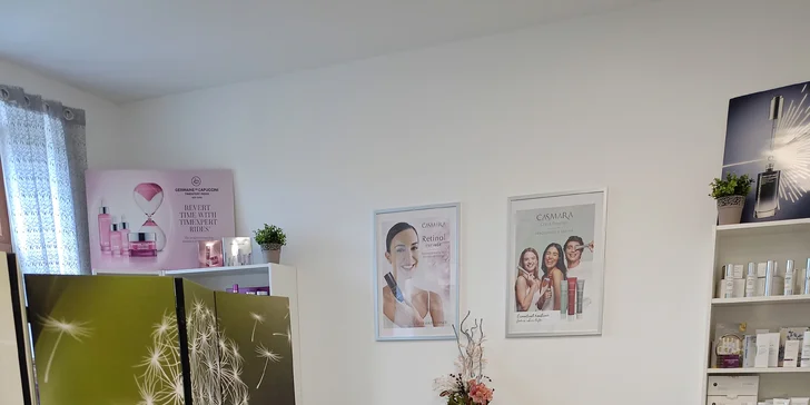 Dopřát si můžete také chemický peeling. 
