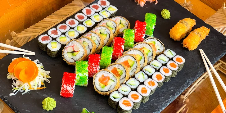 Pestré sushi sety: 54 nebo 62 ks s avokádem, okurkou, tuňákem i lososem