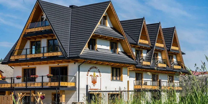 Kominkowy Chill Apartamenty sídlí v polské obci Biały Dunajec jen kousek od populárního Zakopaného.