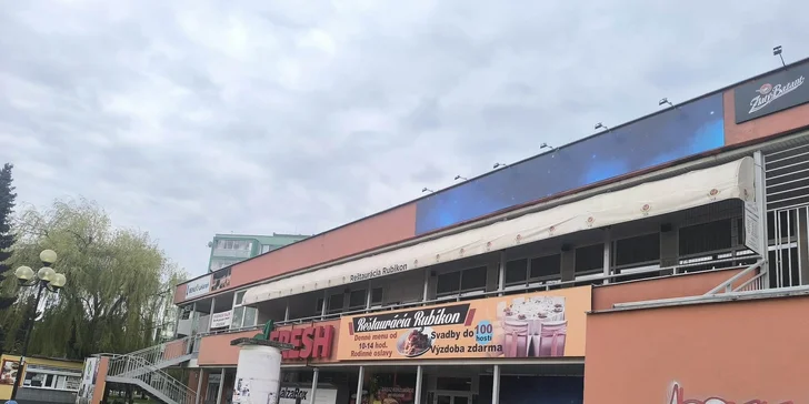 Oblasť bikín či podpazušia bude konečne bez podráždenia vďaka bezbolestnej epilácii.