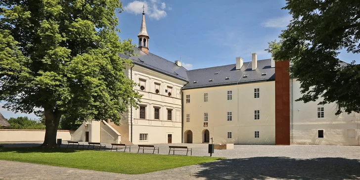 Pobyt v pivovarském hotelu na Zámku Svijany: snídaně, prohlídka zámku a pivovaru i pivní koupel