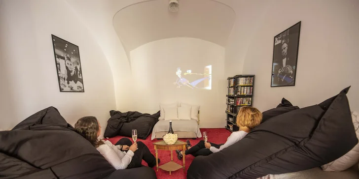 Navštívíte také soukromé zámecké kino a dostanete s sebou popcorn. 