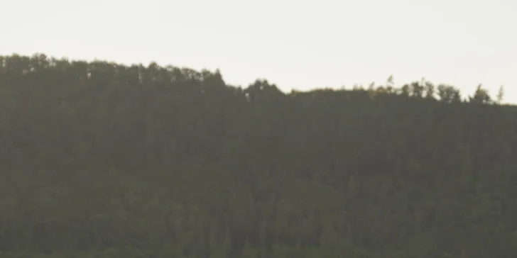 Stačí nastúpiť, absolvovať krátku inštruktáž a pustiť sa do objavovania brehov a výhľadov, ktoré z pevniny jednoducho nezažijete.


