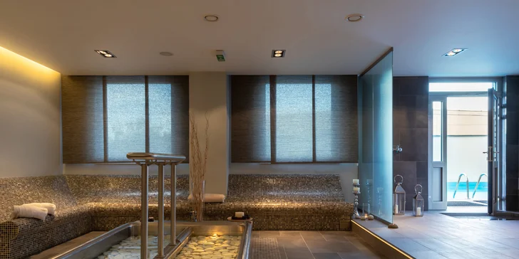 Medzi wellness procedúrami sa môžete usadiť v relaxačnej zóne.