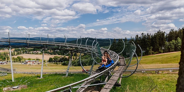 Hotel je součástí Adventure Parku Liberec, který je dokonalým místem pro rodinnou zábavu i aktivní odpočinek po celý rok. 