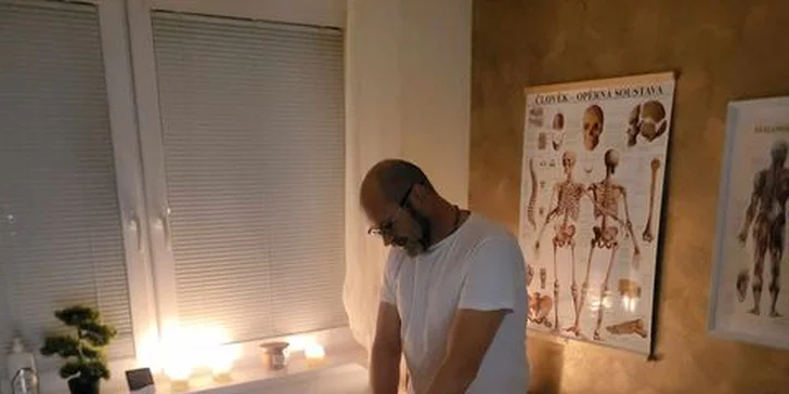 Užijete si i relaxační masáž celých nohou.