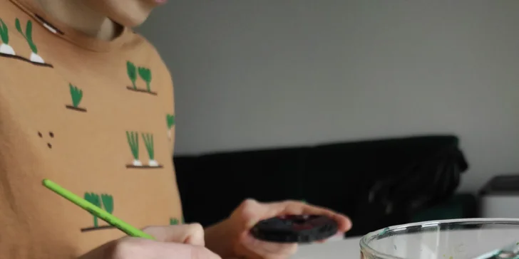 Nájdite si čas pre seba, príďte sa naučiť niečo nové a oddýchnuť si do zdieľanej dielne (Zdielne) v Baterkárni