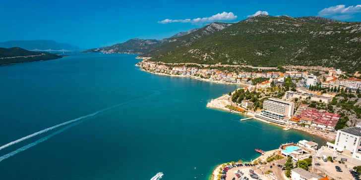Ubytovanie vám poskytne Hotel & Villa Nova****.