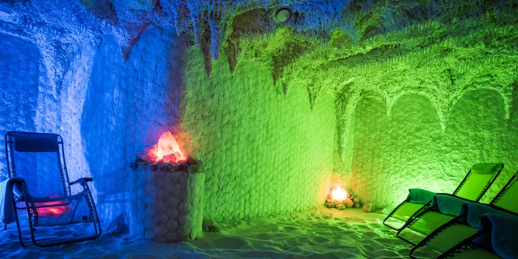 Navíc zde po každé relaxaci zapínají germicidní UV lampu (používanou běžně i ve zdravotnických zařízeních) kvůli dezinfekci prostoru.