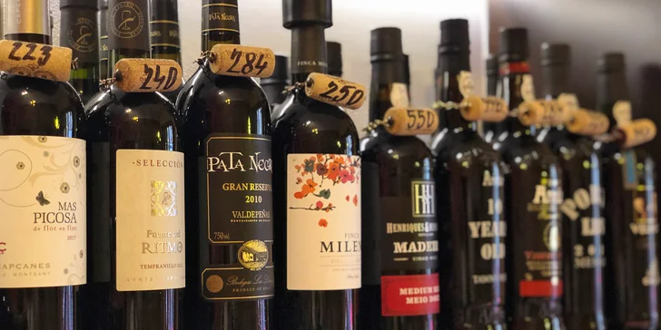Ochutnáte 10 vzorků vín dle tématu degustace.