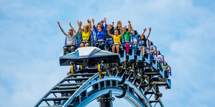 K Energylandii přijedete v 9:00–9:30, odjíždí se kolem 18:30.