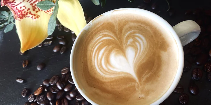 Seznámíte se i se základy latte artu.