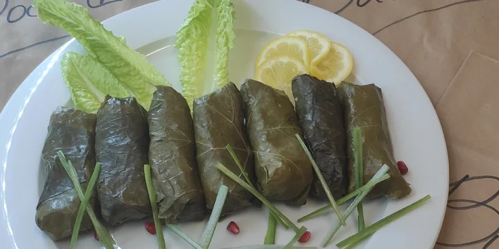 Dolma ve vinném listu.