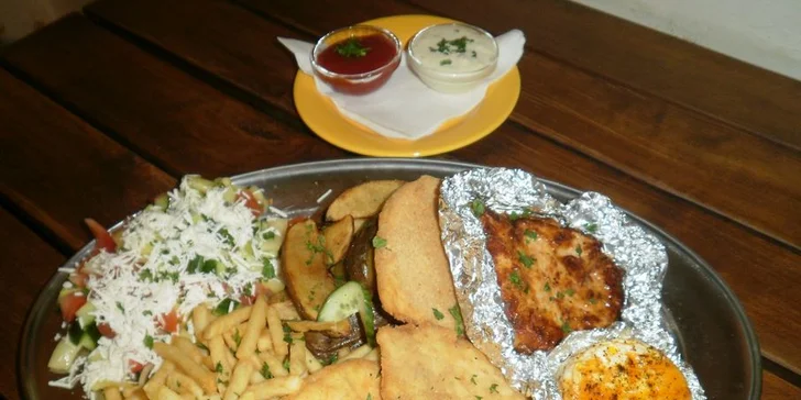 Hostina ze smažených dobrot až pro 4 jedlíky