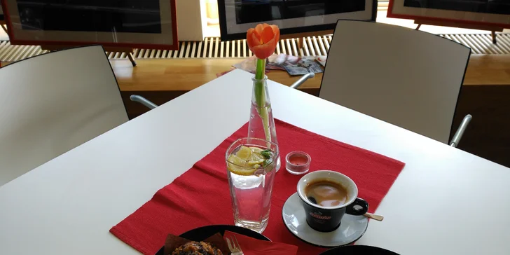 Roztančené snídaňové menu: na výběr ze 4 variant pro 1-2 hladovce