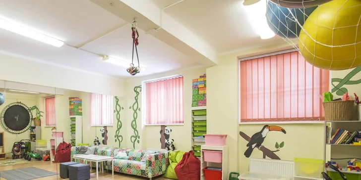 Celý den v dětské herně a kavárně Kids Jungle vč. hrnečku babyccina a limči