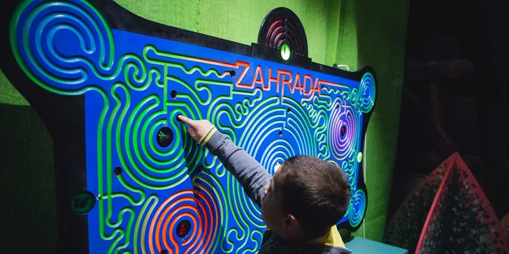 Zábavná interaktivní výstava Zahrada 2 pro jednotlivce i rodiny + lanový park