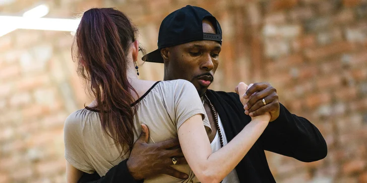 Víkendový workshop Ghetto Zouk a Kizomba se zaměřením na společenský tanec