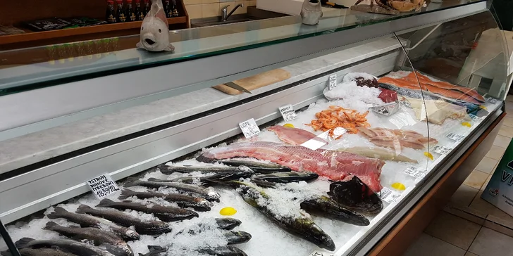 Kilo ryb do kuchyně i na venkovní gril: pstruh, mořský vlk či pražma královská