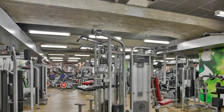 Sportem ke krásné figuře: 2měsíční permice do World Class fitness na Václaváku