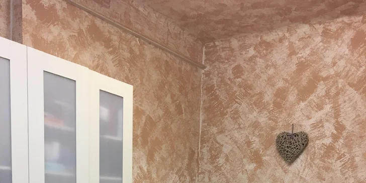 Krásná hned po probuzení: permanentní make-up obočí vláskováním