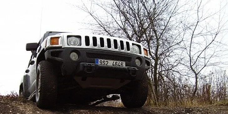 Adrenalinová jízda v Hummer H3 po dobu 45 minut
