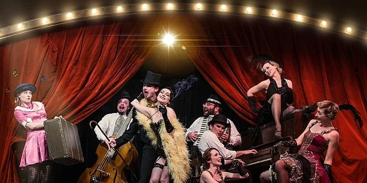 Pražský muzikálový kabaret, tradiční české pivo