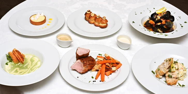 Nedělní fish & grill brunch na lodi: 2 hodiny neomezené konzumace a zábavy