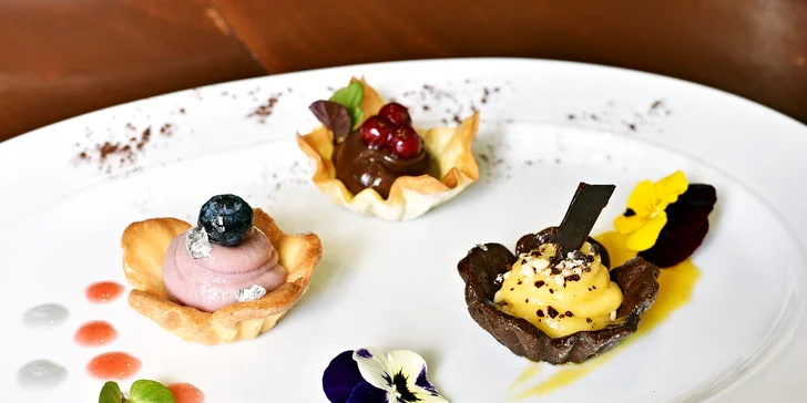 Takhle chutná jaro v Itálii: 5chodové degustační menu a sklenka vína pro dva