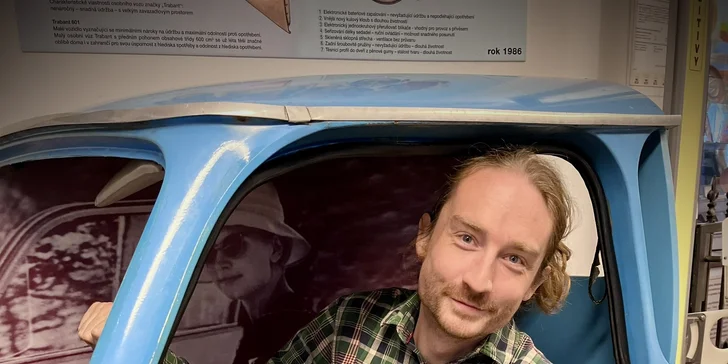 A to nejlepší? Celý zážitek završíte projížďkou v legendárním „vtipu na kolečkách“. 