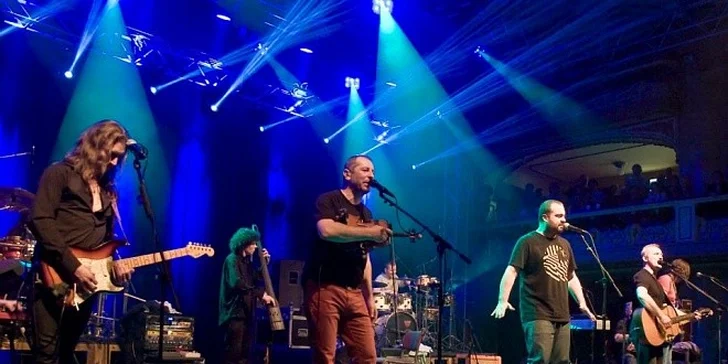 Koncert Čechomoru & IMT Smile v Zamilovaném hájku