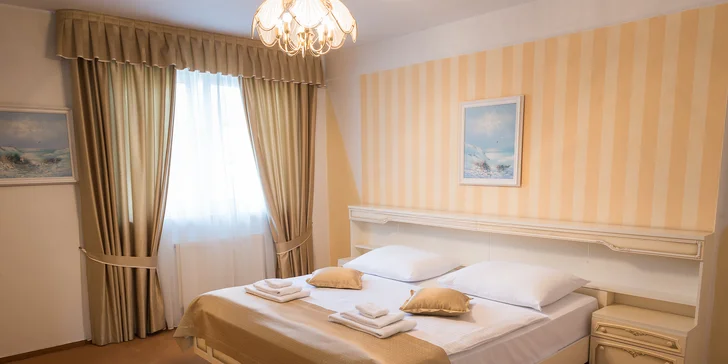 Romantický wellness pobyt pod Bojnickým zámkem se snídaní či polopenzí