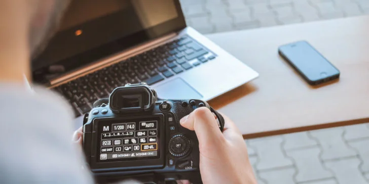Aby měly fotky šmrnc: Celodenní fotografický kurz pro začátečníky