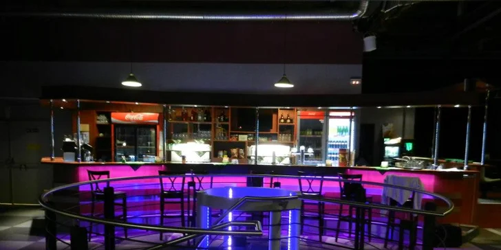 1 hodina bowlingu v Centru Chodov