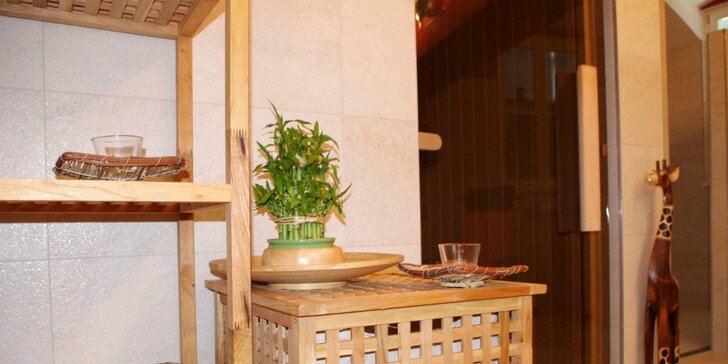 Detoxikace a odpočinek: finská sauna pro 2 osoby, zábal a dva druhy čajů