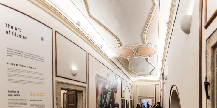 Iluzivní exponáty najdete v sálech 1. a 2. patra měšťanského domu. 