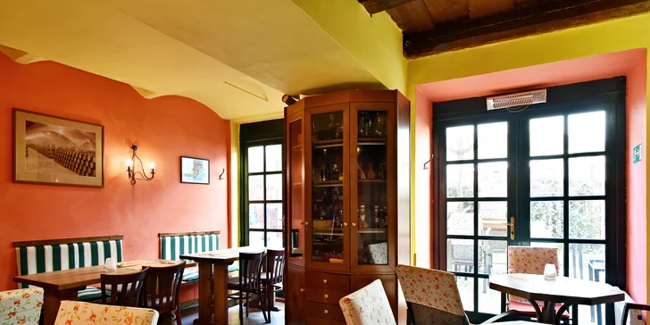 Ochutnejte španělskou kuchyni: degustační tapas menu pro 2 gurmány