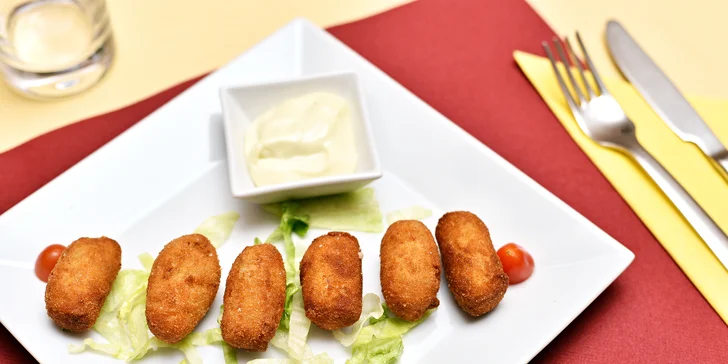 Propadněte vášni ke španělské kuchyni: degustační tapas menu pro 2 gurmány