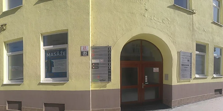 Hodinová masáž podle vašeho přání: sportovní, relaxační, lymfatická, ABS i baňky