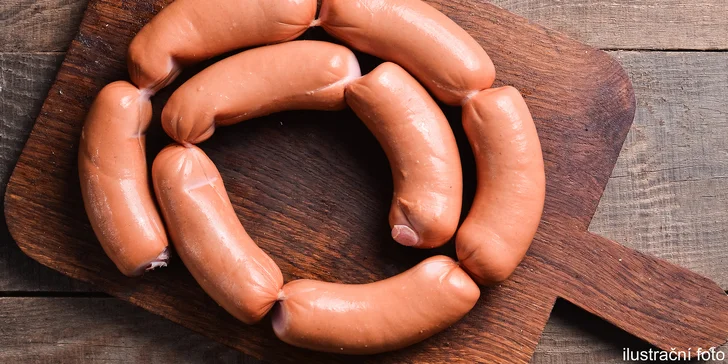 Špekáčky s 85% podílem masa: 1, 2 nebo 3 kg ke každému táboráku