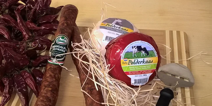 Delikatesy na váš stůl: 500 g klobás z mangalice nebo 380 g baby goudy