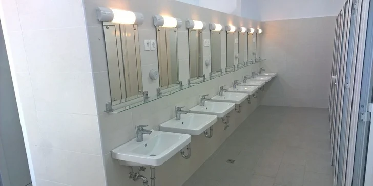 Za sluníčkem na Makarskou: Týden ve vybaveném karavanu včetně dopravy