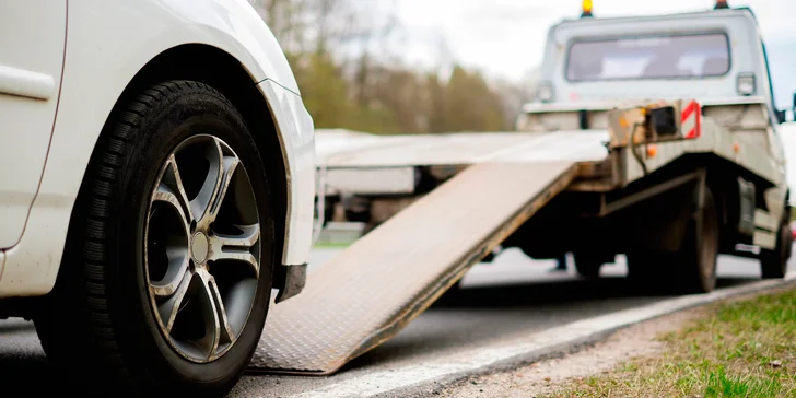 Cestování v klidu: Bezpečnostní značení autoskel s balíčkem služeb a asistencí