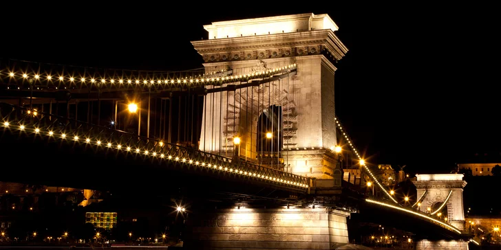 Budapešť: hotel přímo v centru, snídaně a ubytování pro 2 děti do 12 let zdarma