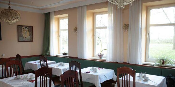 Poznávejte Vídeň ve dvou: 2 až 4 dny poblíž zámku Schönbrunnu včetně snídaní