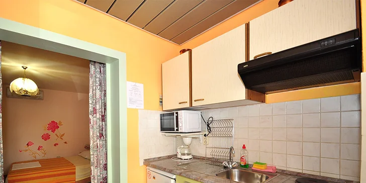7 nocí ve vile s bazénem, u písčité pláže v nejoblíbenější části Omišské riviéry